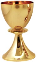 Calice doré avec un nœud ovale