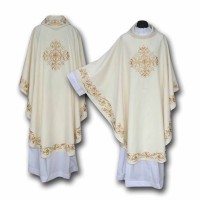 Chasuble blanche brodée
